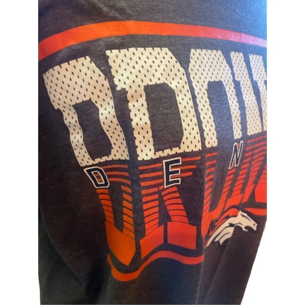 NFL Team Apparel Denver Broncos Graphic T-Shirt Size Large-NWOT - Picture 8 of 9
